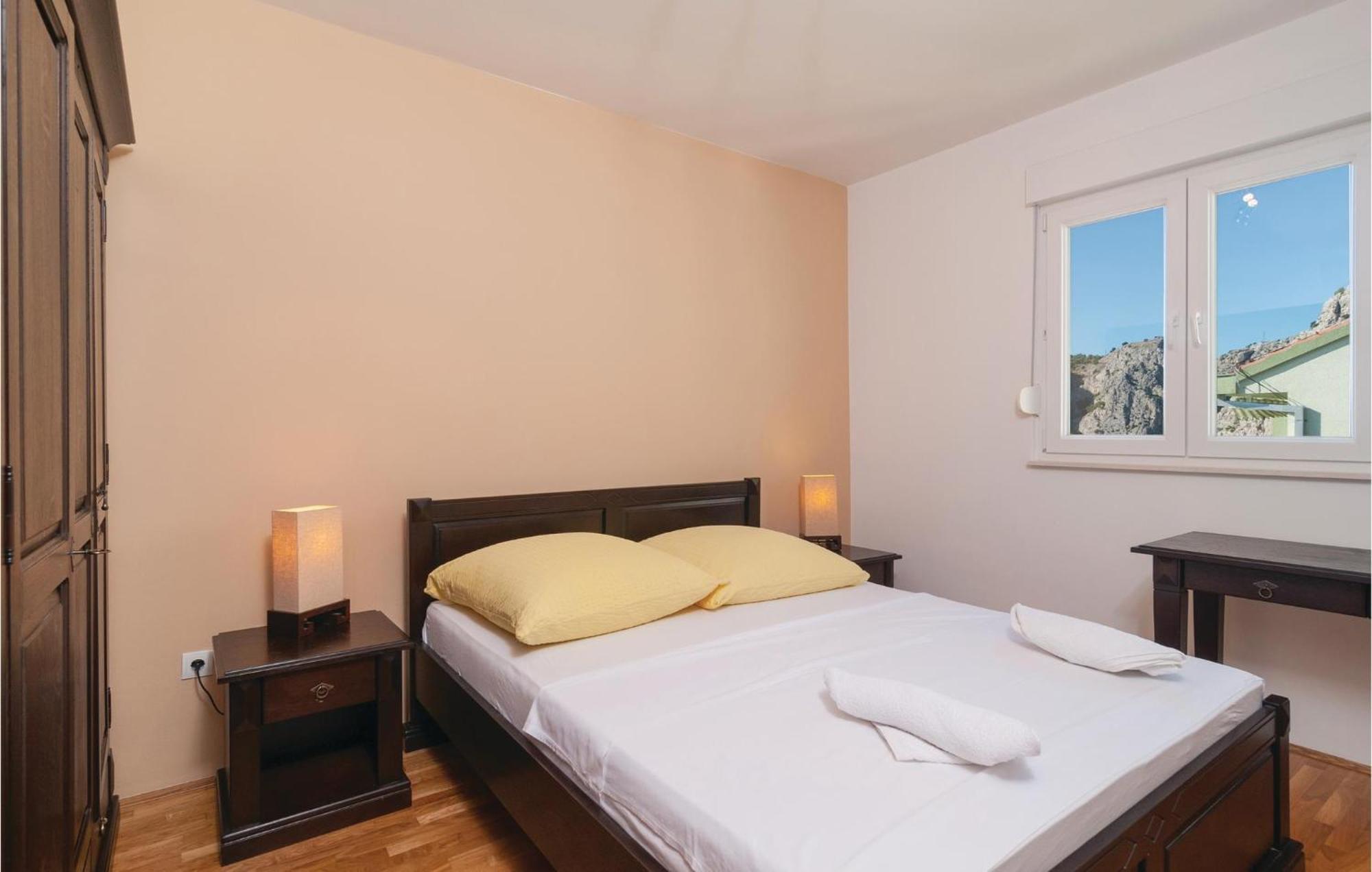 Nice Apartment In Omis With House Sea View Exteriér fotografie
